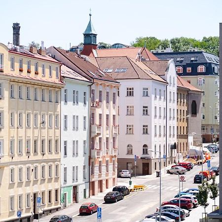 Newly Built Apartment In Vibrant Neighbourhood Prague Exterior photo